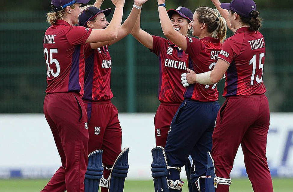The Quiet Revolution of the Casual Contract: Bracewell's Bag, the BBL's Light, and New Zealand's Paper Future